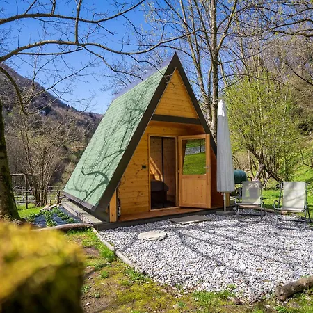 La Di Eleonora Alloggio per agriturismo Argegno