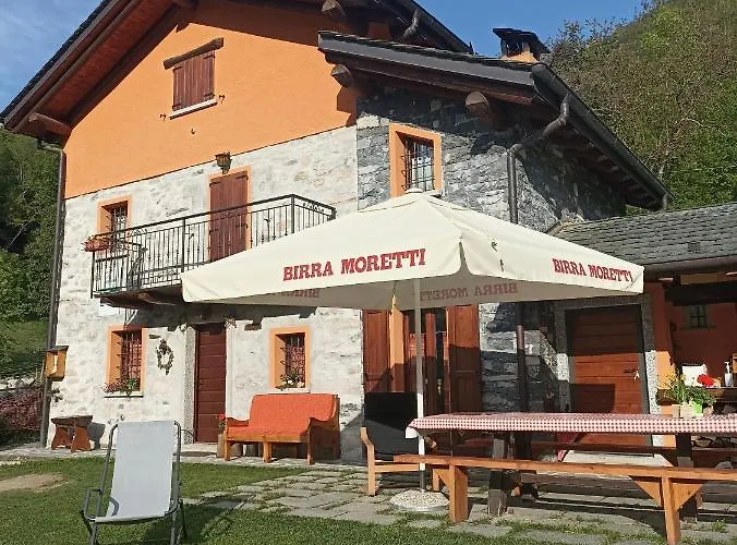 Eleonora Alloggio per agriturismo *