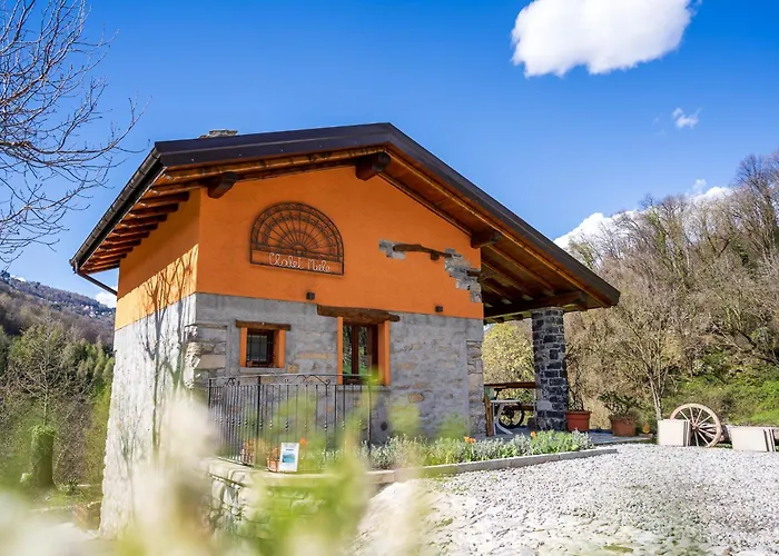 Alloggio per agriturismo Eleonora Argegno