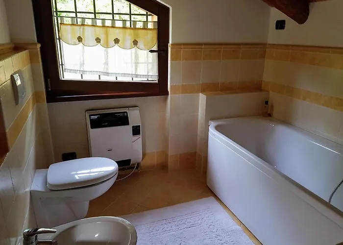 Eleonora Farm stay Argegno